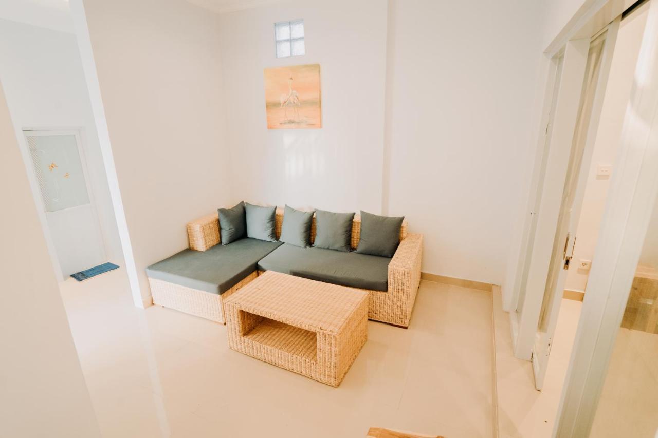 Nova Guest House Canggu Extérieur photo