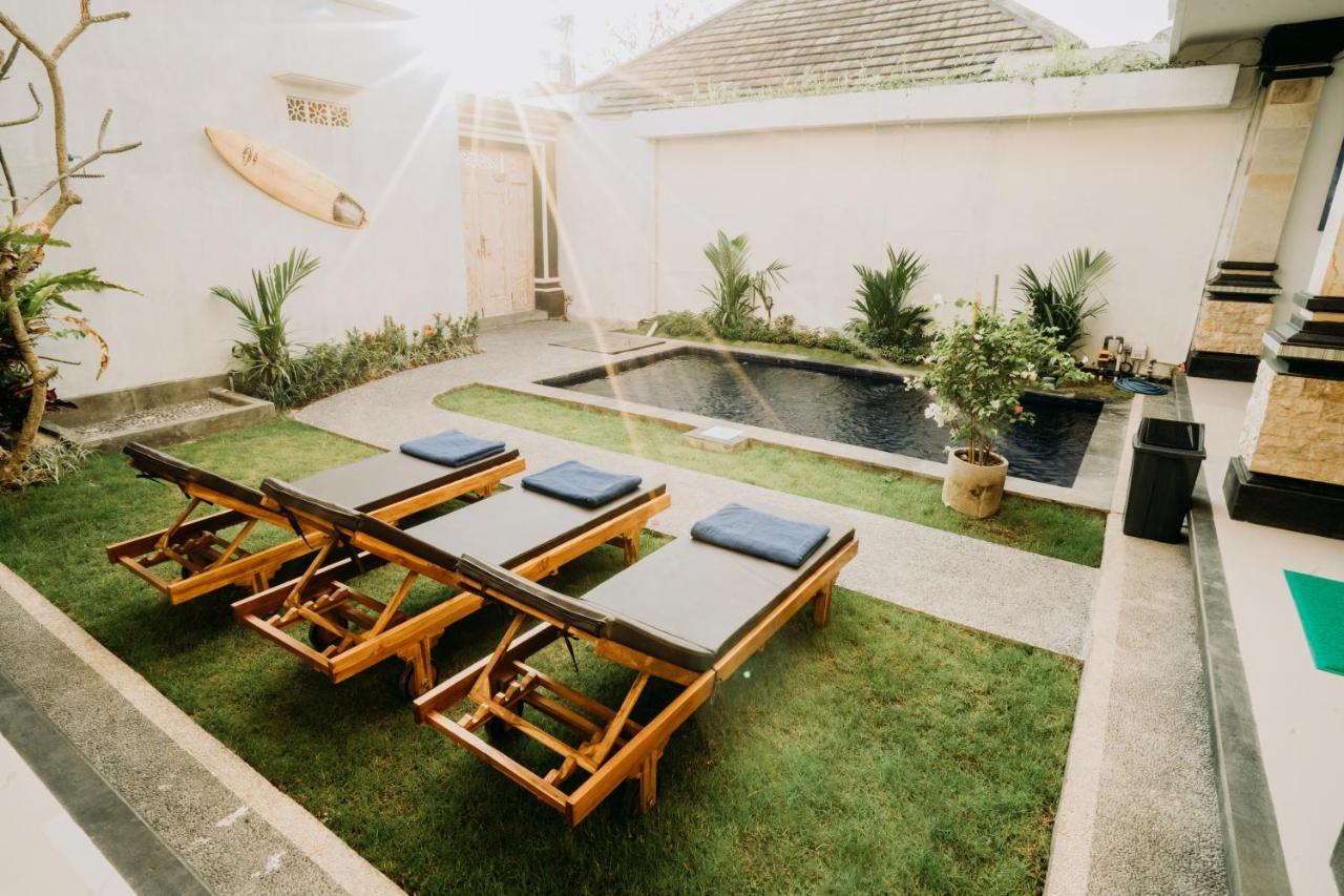 Nova Guest House Canggu Extérieur photo